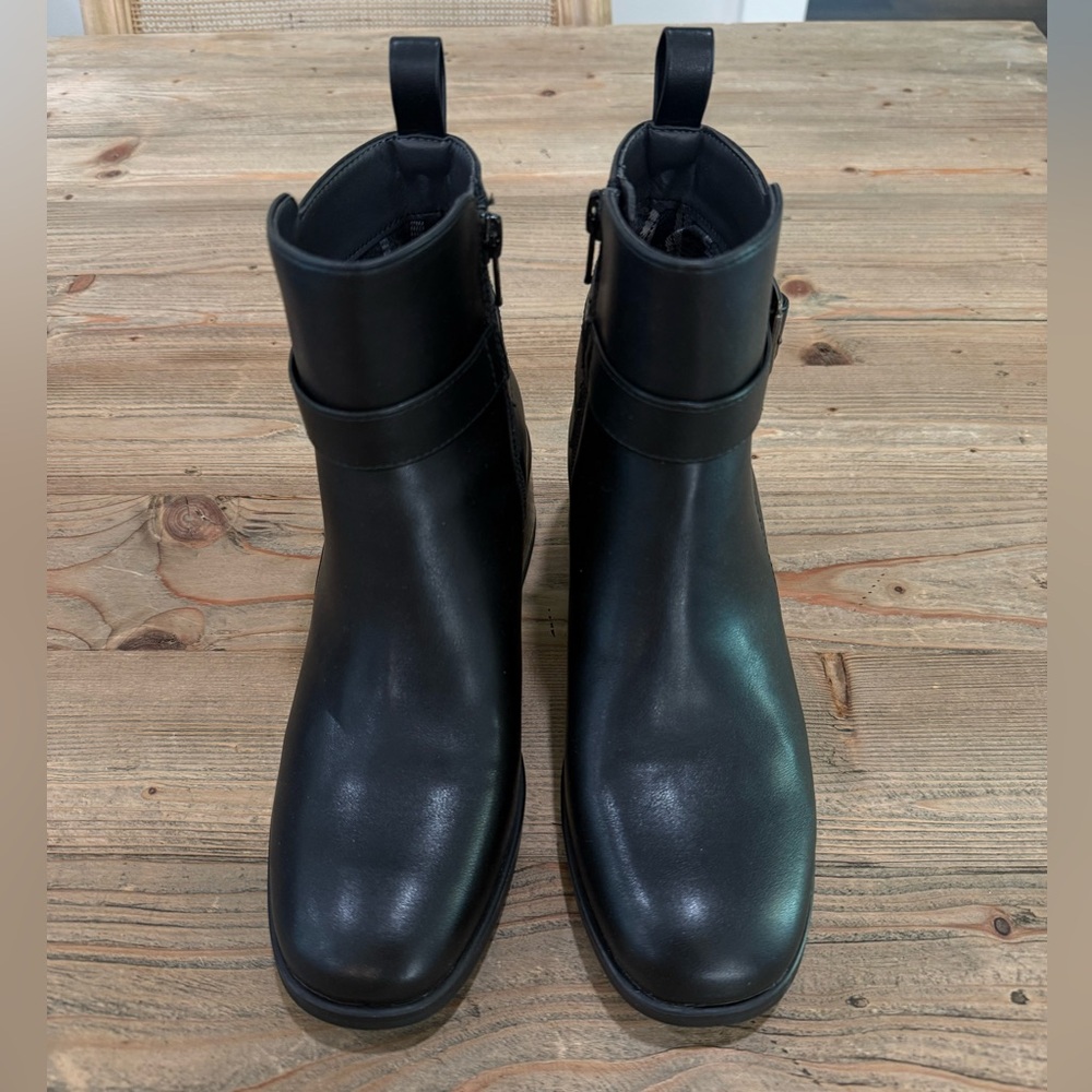 White Mountain Narrows Block Heel Booties, Black, Size 6, New In Box